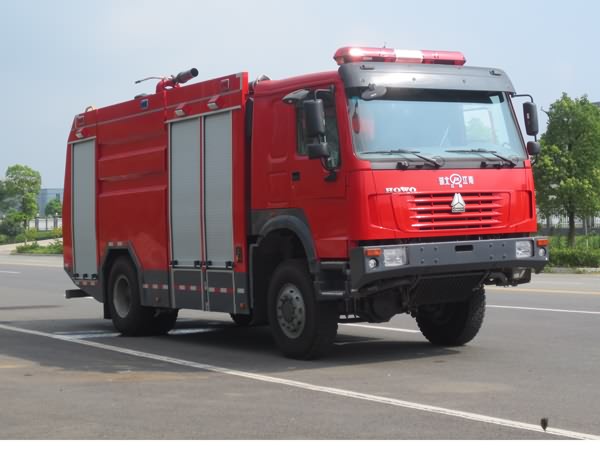 江特牌JDF5170GXFPM60型泡沫消防车
